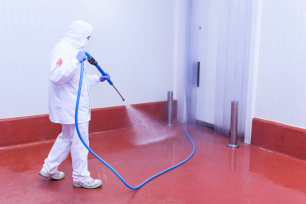 Best Animal Enclosure Cleaning  in Lyman, SC